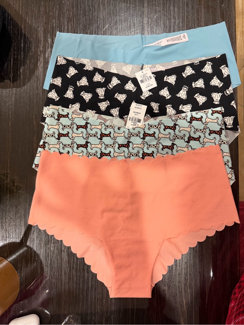 Victoria’s Secret Pink Underwear Size Large NEW 4 PCS
